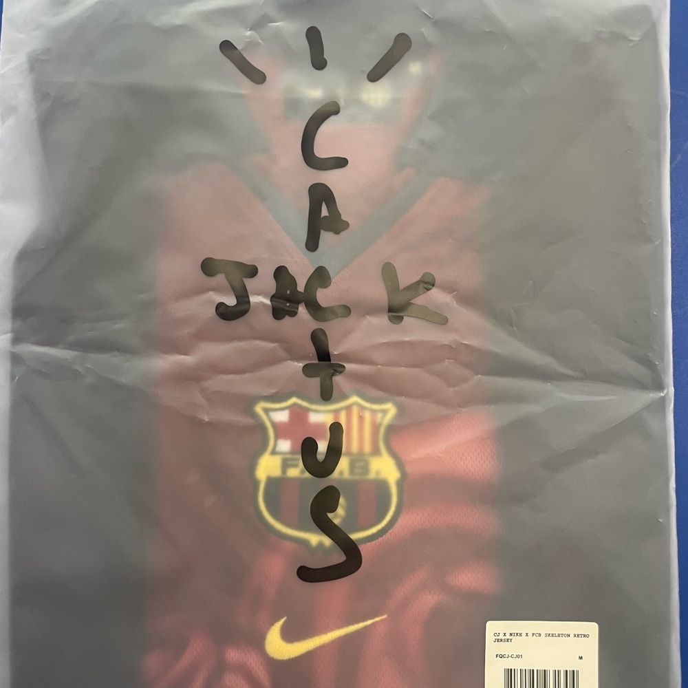 Nike FC Barcelona x Cactus Jack Retro 2000/01 Home Skeleton Jersey 'Red/Blue' - Picture 2 of 2